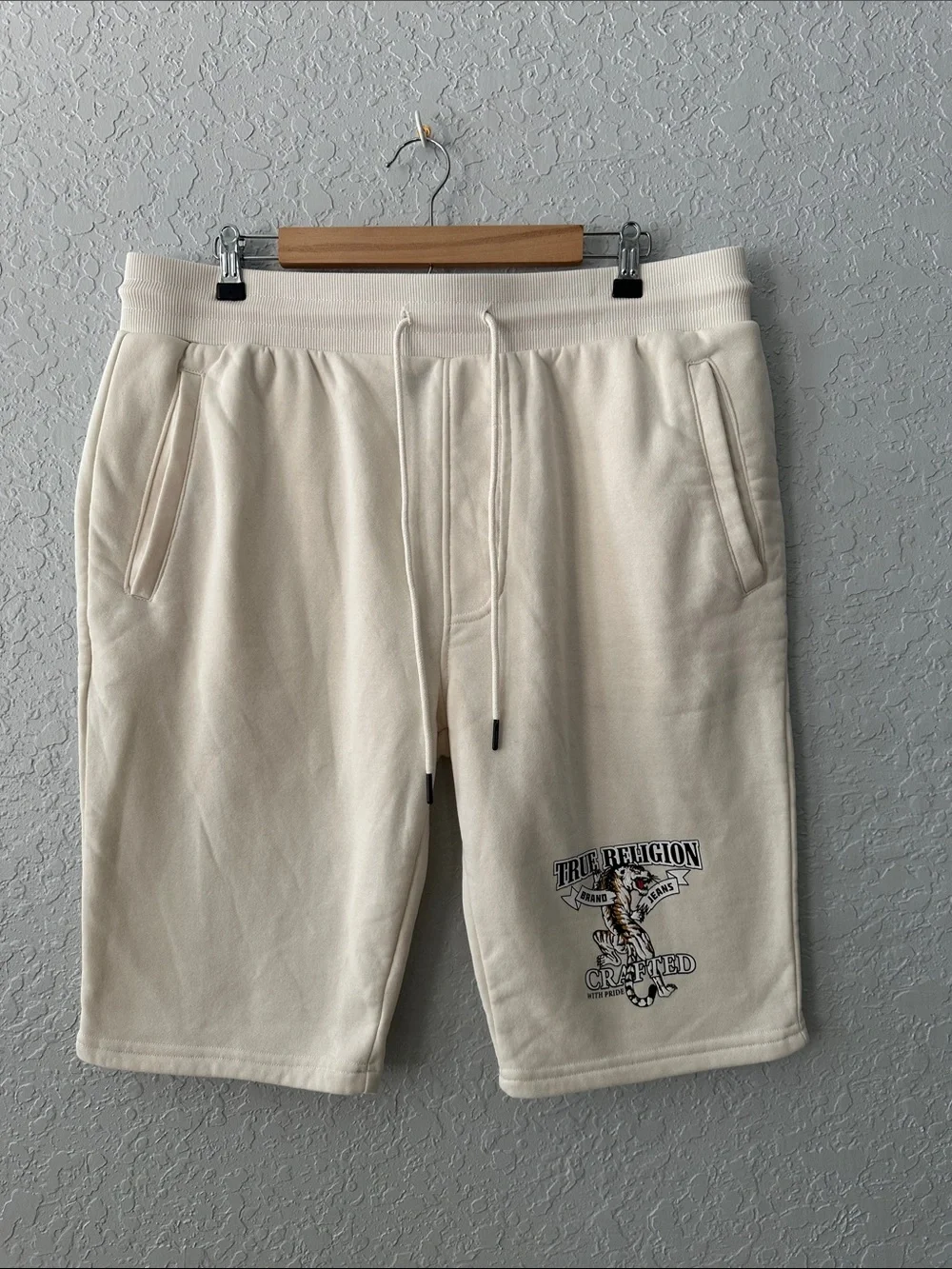 True Religion Off-White Drawstring Men's Athletic Shorts with Logo Print